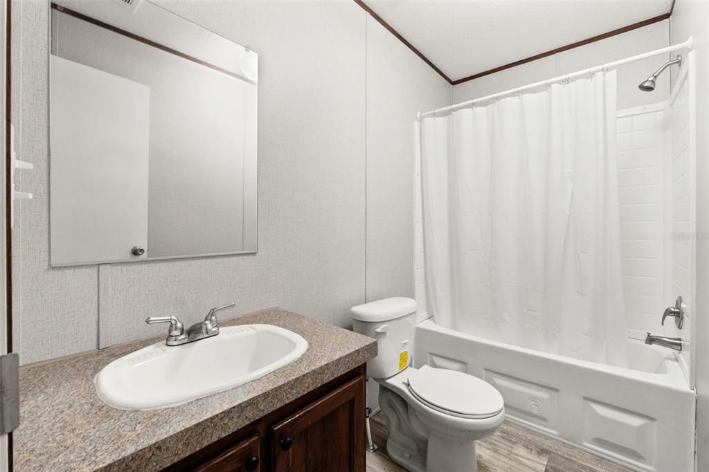 En Venta: $179,900 (2 camas, 2 baños, 784 Pies cuadrados)