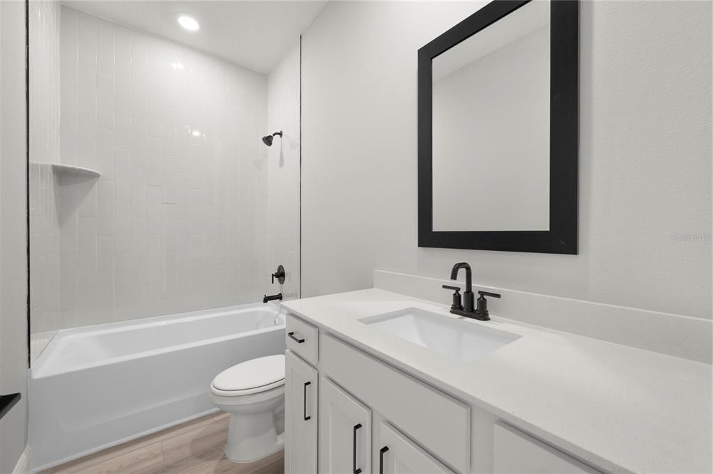 For Sale: $449,900 (4 beds, 2 baths, 2096 Square Feet)