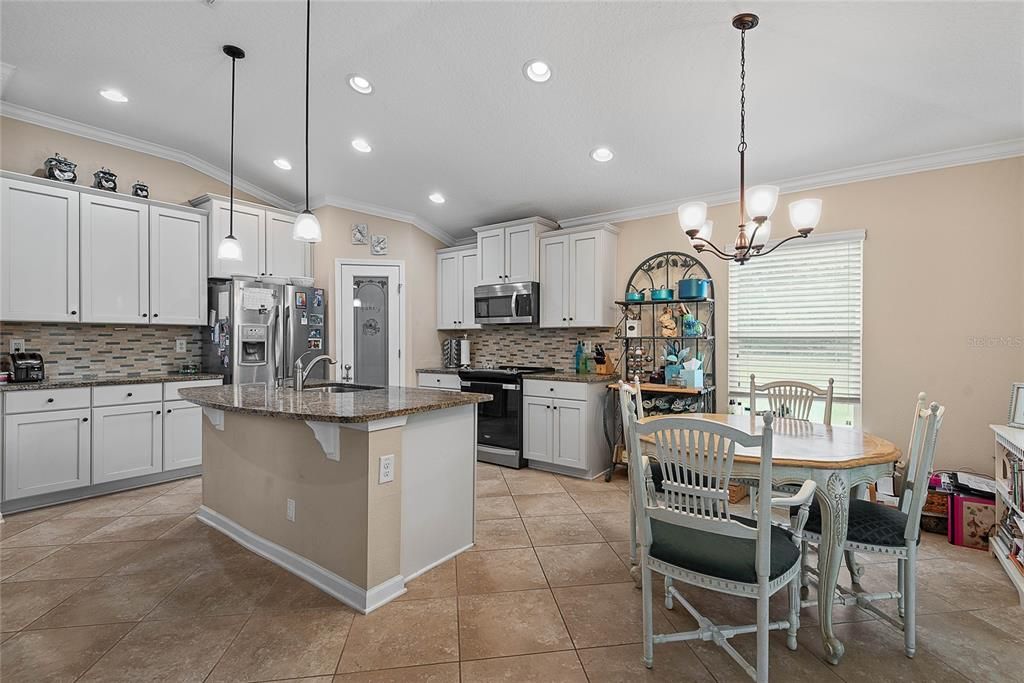 待售: $429,900 (3 贝兹, 2 浴室, 1847 平方英尺)