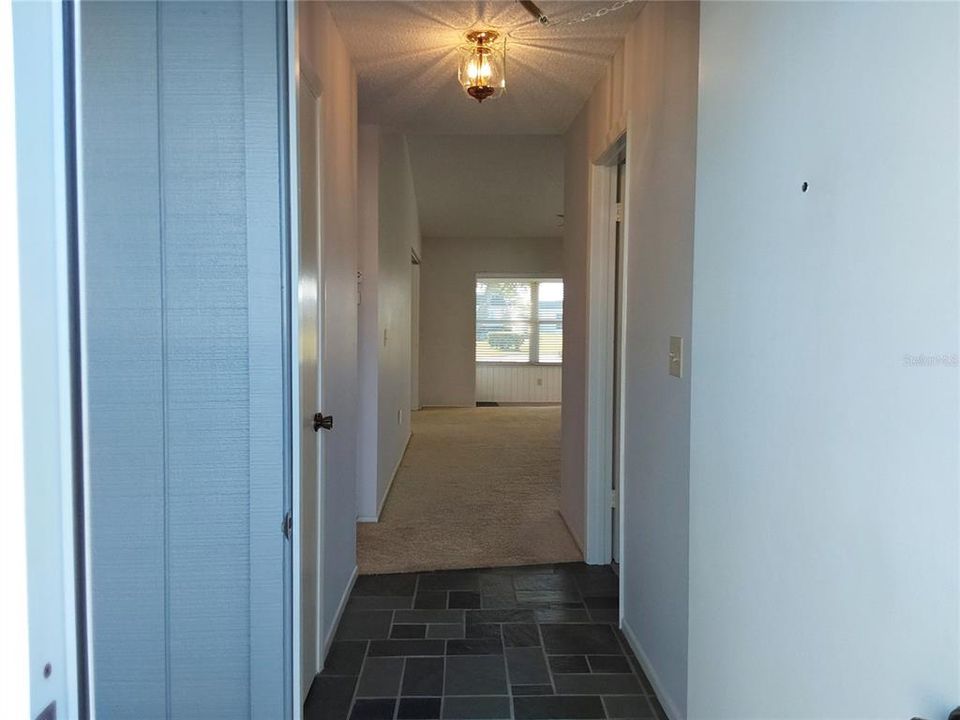 待售: $174,900 (2 贝兹, 2 浴室, 1272 平方英尺)