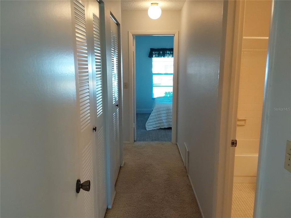 待售: $174,900 (2 贝兹, 2 浴室, 1272 平方英尺)