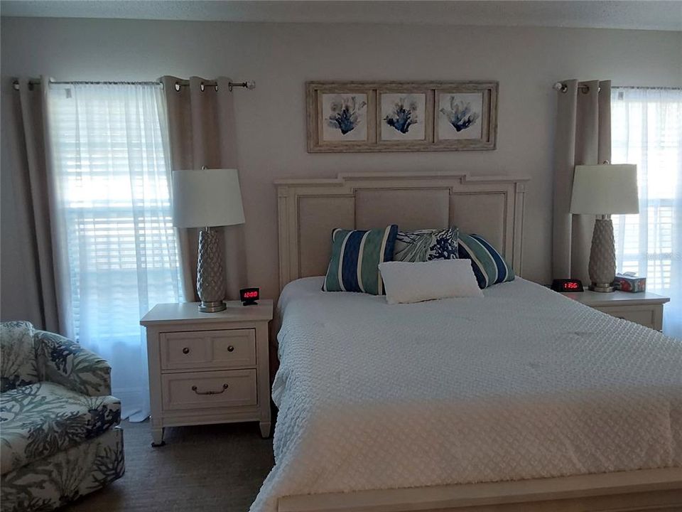 待售: $174,900 (2 贝兹, 2 浴室, 1272 平方英尺)