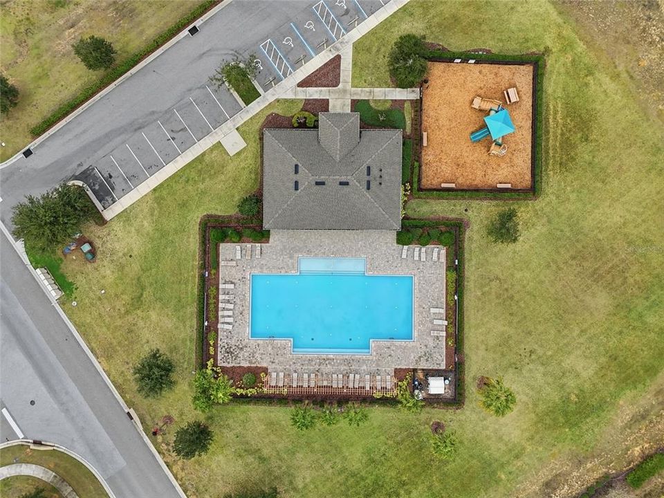 На продажу: $415,000 (5 спален, 3 ванн, 2696 Квадратных фут)