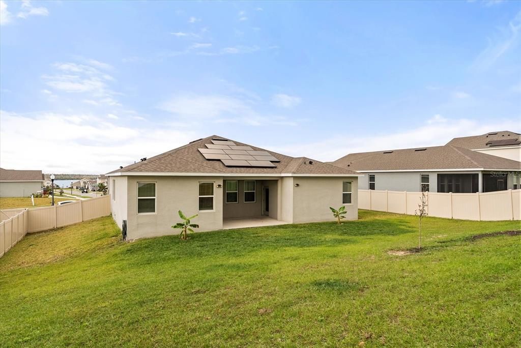 For Sale: $575,000 (4 beds, 3 baths, 2376 Square Feet)