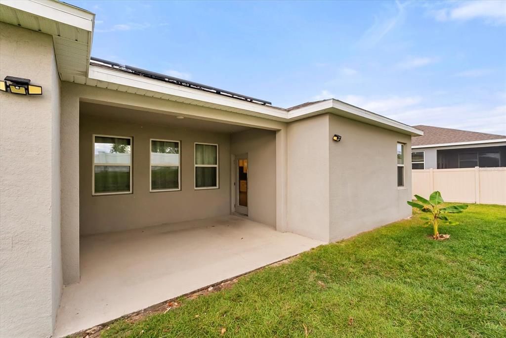 For Sale: $575,000 (4 beds, 3 baths, 2376 Square Feet)