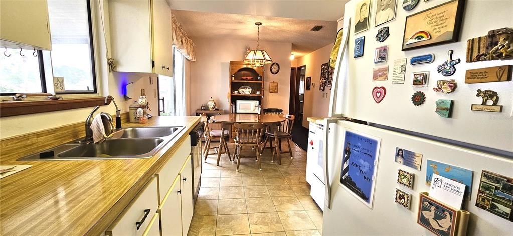 En Venta: $169,000 (2 camas, 2 baños, 864 Pies cuadrados)