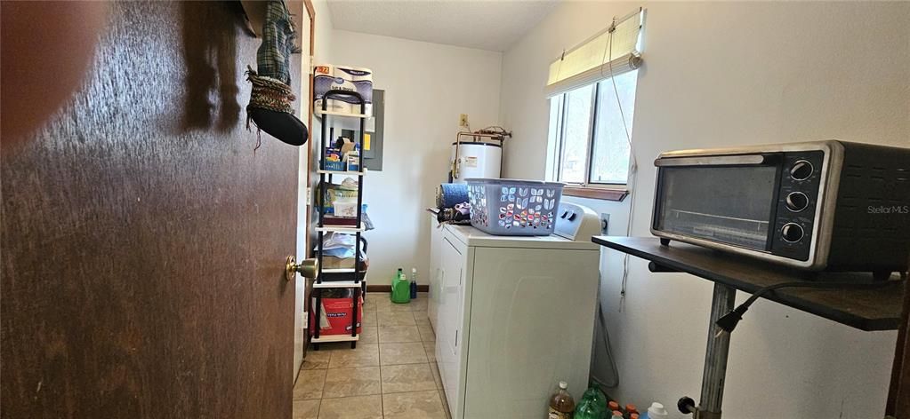 En Venta: $169,000 (2 camas, 2 baños, 864 Pies cuadrados)