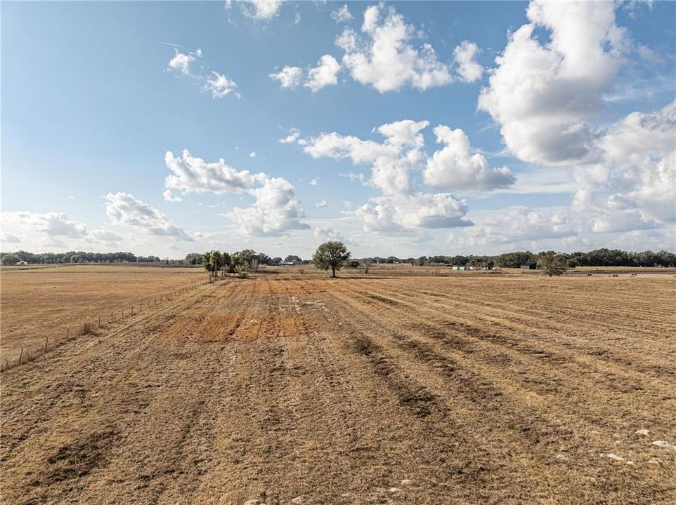 На продажу: $1,600,000 (20.00 acres)