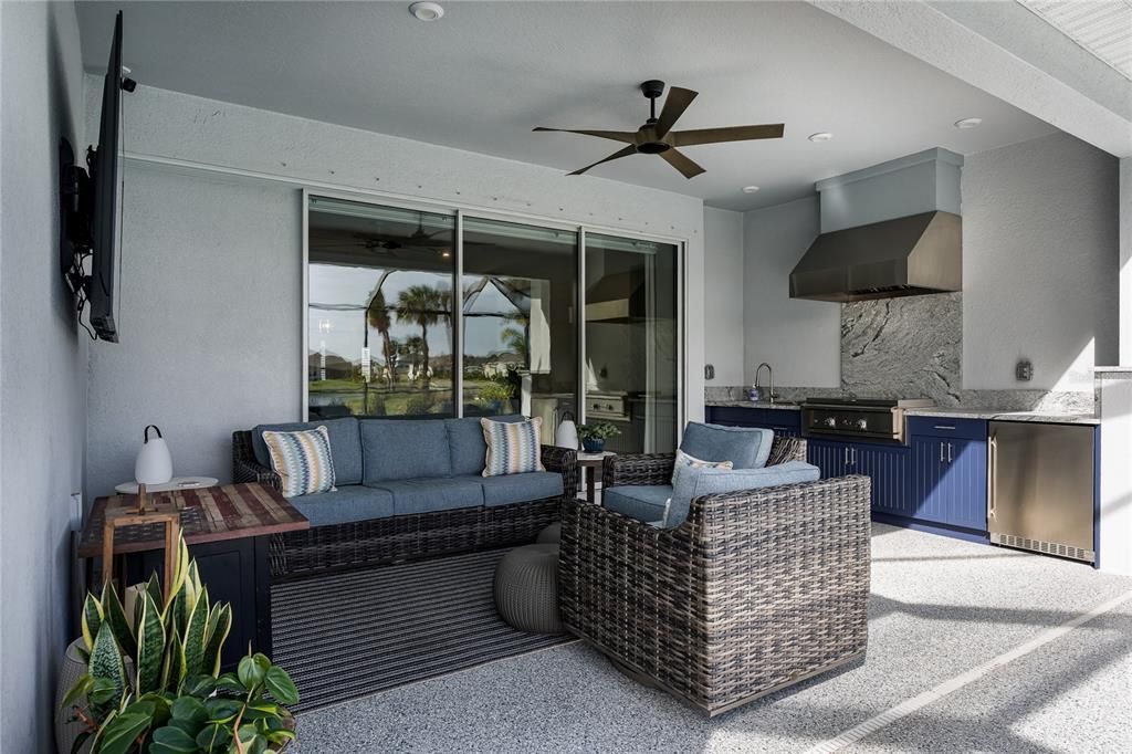 For Sale: $684,000 (4 beds, 4 baths, 2921 Square Feet)