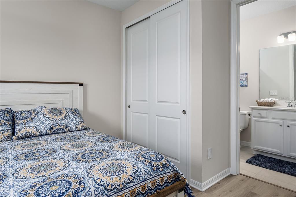 For Sale: $684,000 (4 beds, 4 baths, 2921 Square Feet)