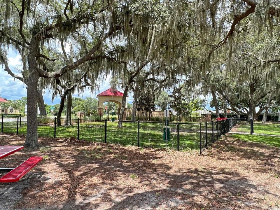 На продажу: $385,000 (3 спален, 2 ванн, 1894 Квадратных фут)