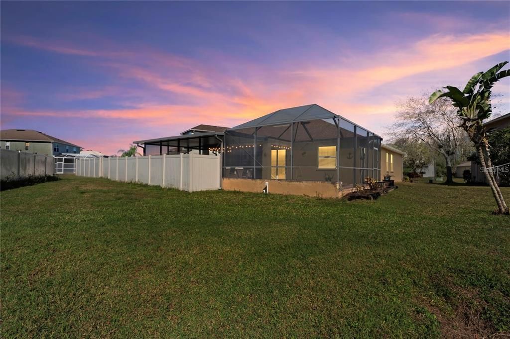 En Venta: $529,000 (4 camas, 3 baños, 2260 Pies cuadrados)