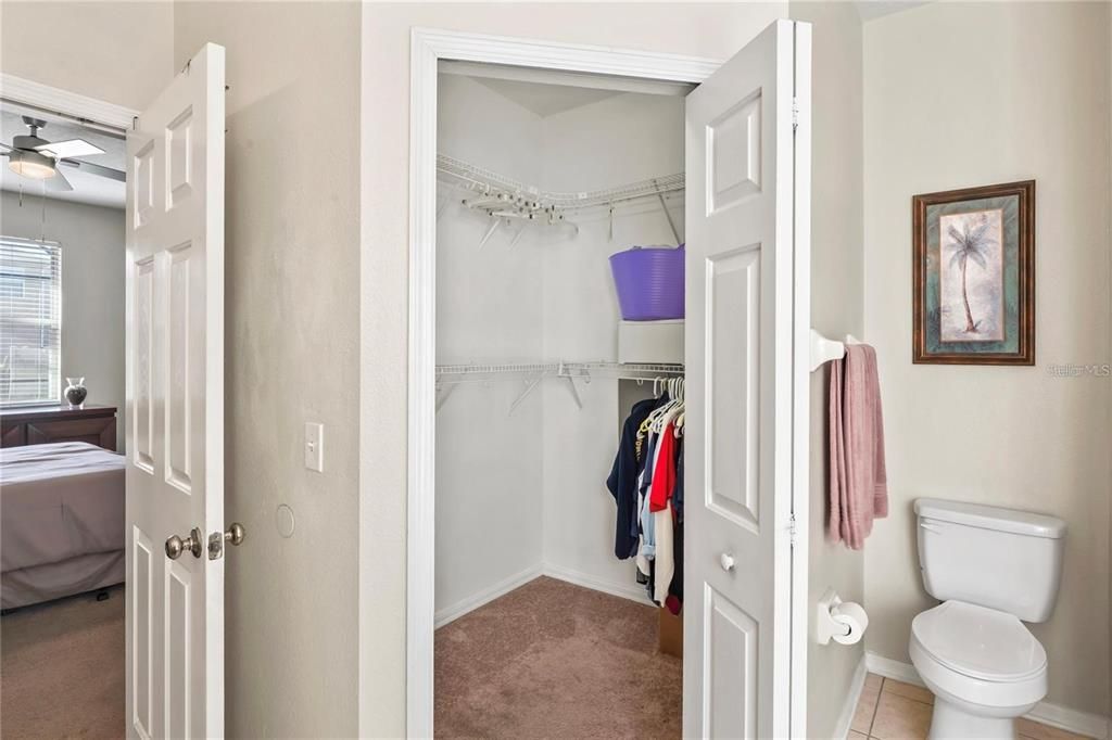 En Venta: $529,000 (4 camas, 3 baños, 2260 Pies cuadrados)