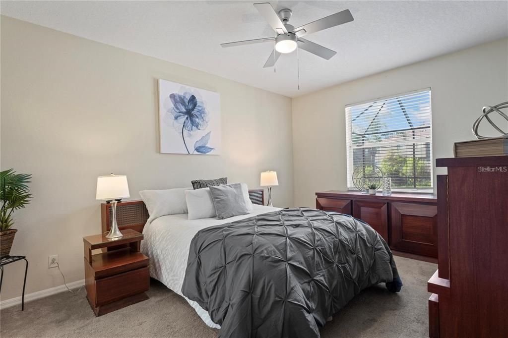 En Venta: $529,000 (4 camas, 3 baños, 2260 Pies cuadrados)