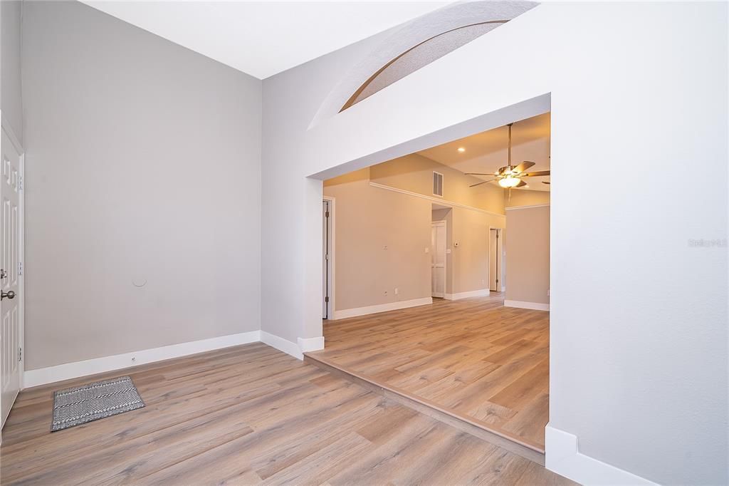 待售: $429,000 (3 贝兹, 2 浴室, 1400 平方英尺)