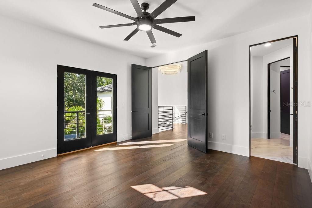 待售: $6,950,000 (7 贝兹, 5 浴室, 8000 平方英尺)