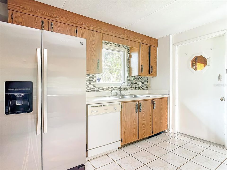 待售: $319,000 (3 贝兹, 2 浴室, 1751 平方英尺)