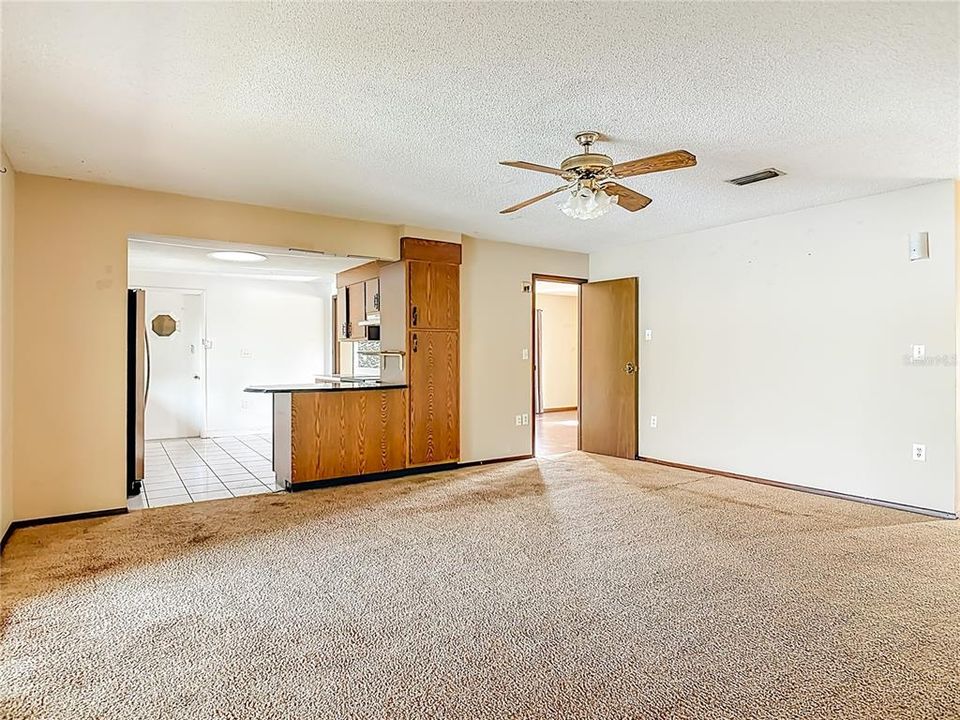 待售: $319,000 (3 贝兹, 2 浴室, 1751 平方英尺)