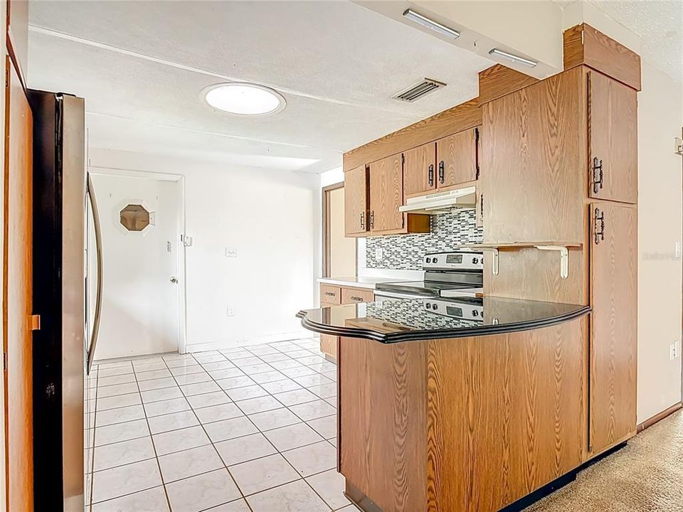 待售: $319,000 (3 贝兹, 2 浴室, 1751 平方英尺)