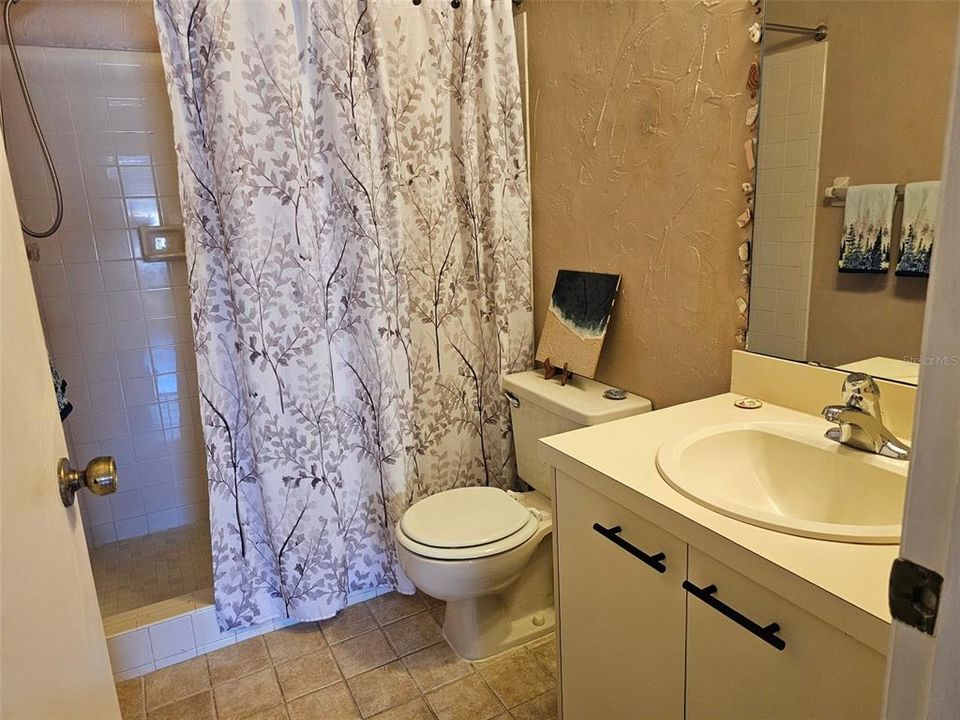 В аренду: $1,450 (2 спален, 2 ванн, 912 Квадратных фут)