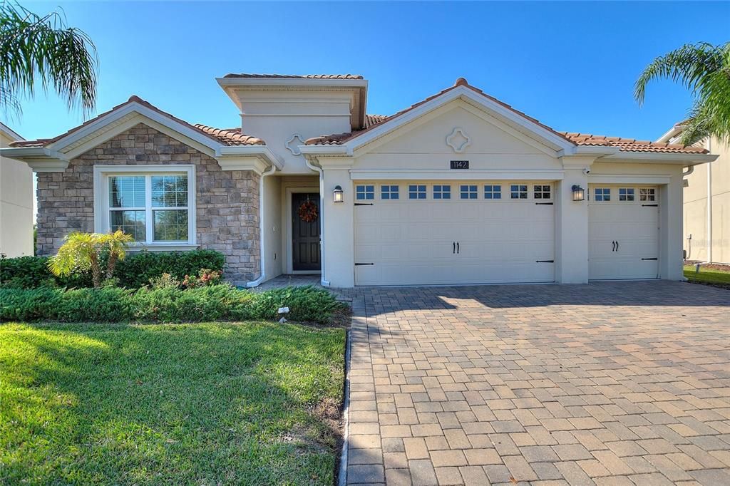 En Renta: $3,200 (3 camas, 3 baños, 2571 Pies cuadrados)