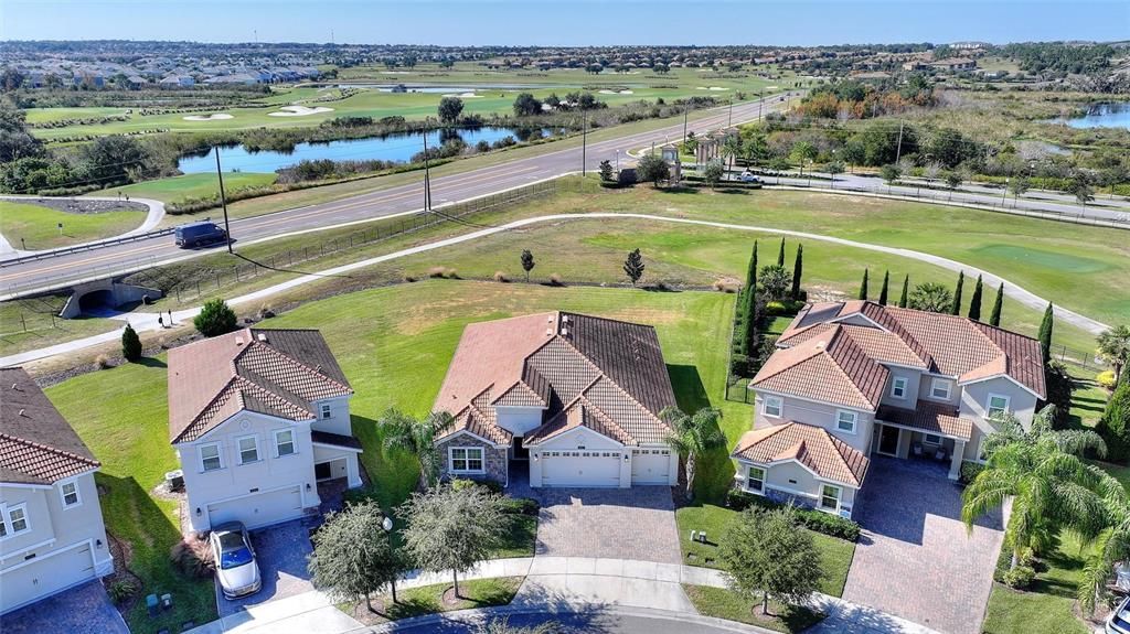 En Renta: $3,200 (3 camas, 3 baños, 2571 Pies cuadrados)