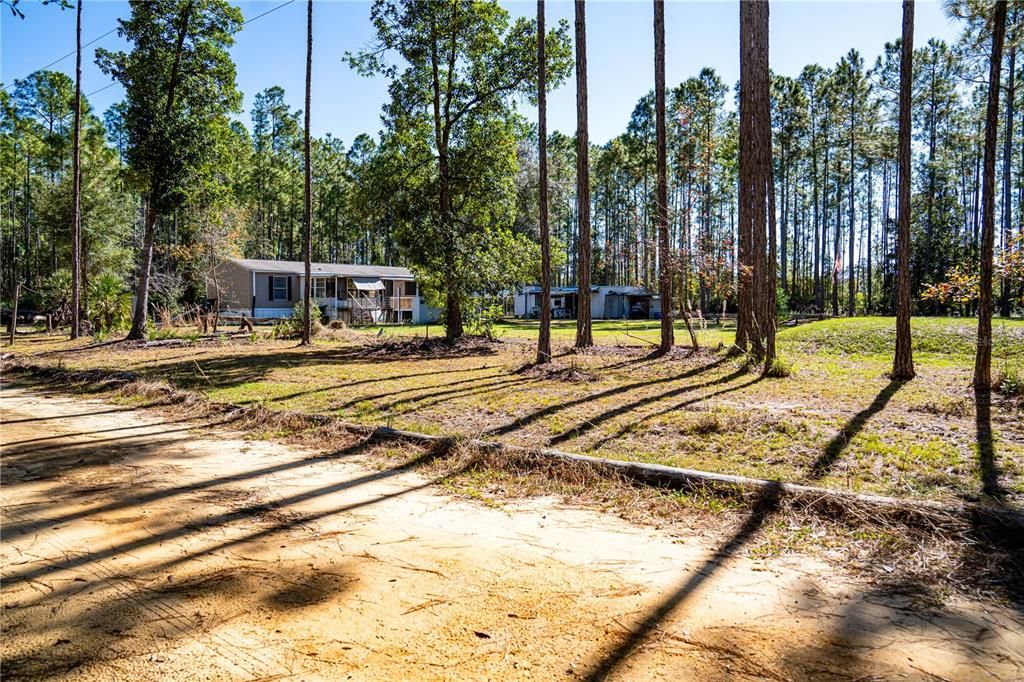 На продажу: $15,000 (1.16 acres)