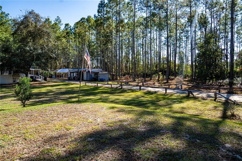 На продажу: $15,000 (1.16 acres)