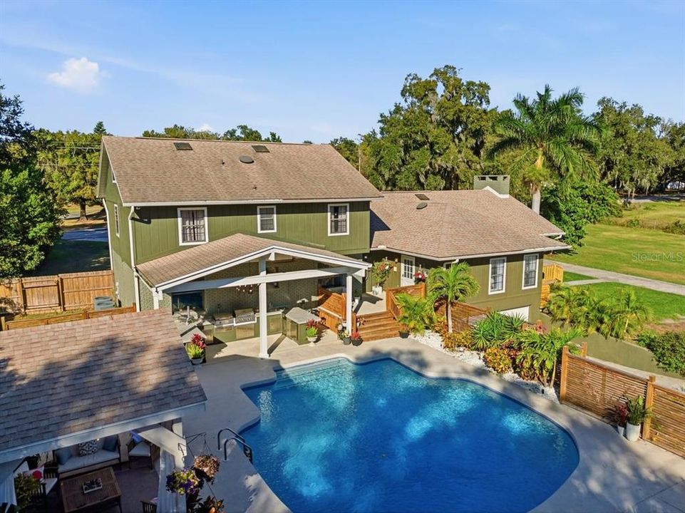 For Sale: $1,350,000 (5 beds, 3 baths, 4733 Square Feet)