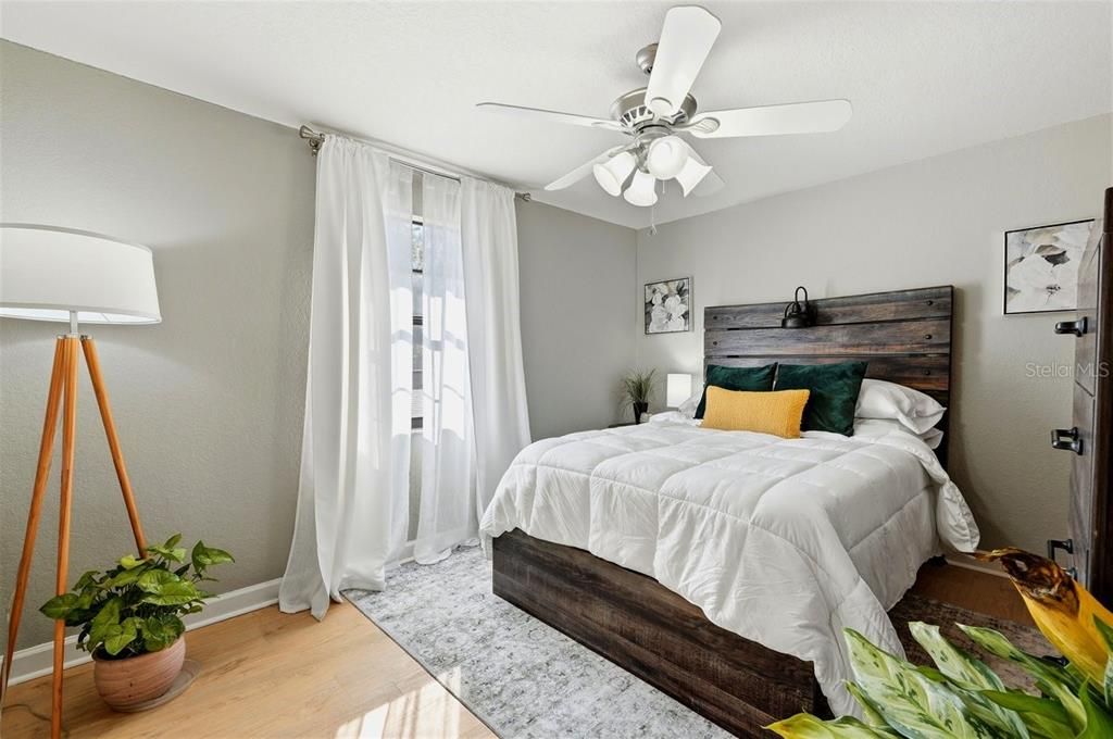 For Sale: $1,350,000 (5 beds, 3 baths, 4733 Square Feet)