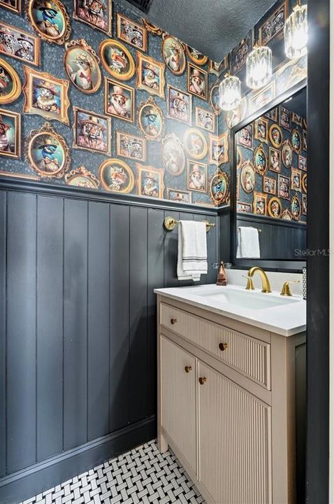 For Sale: $1,350,000 (5 beds, 3 baths, 4733 Square Feet)