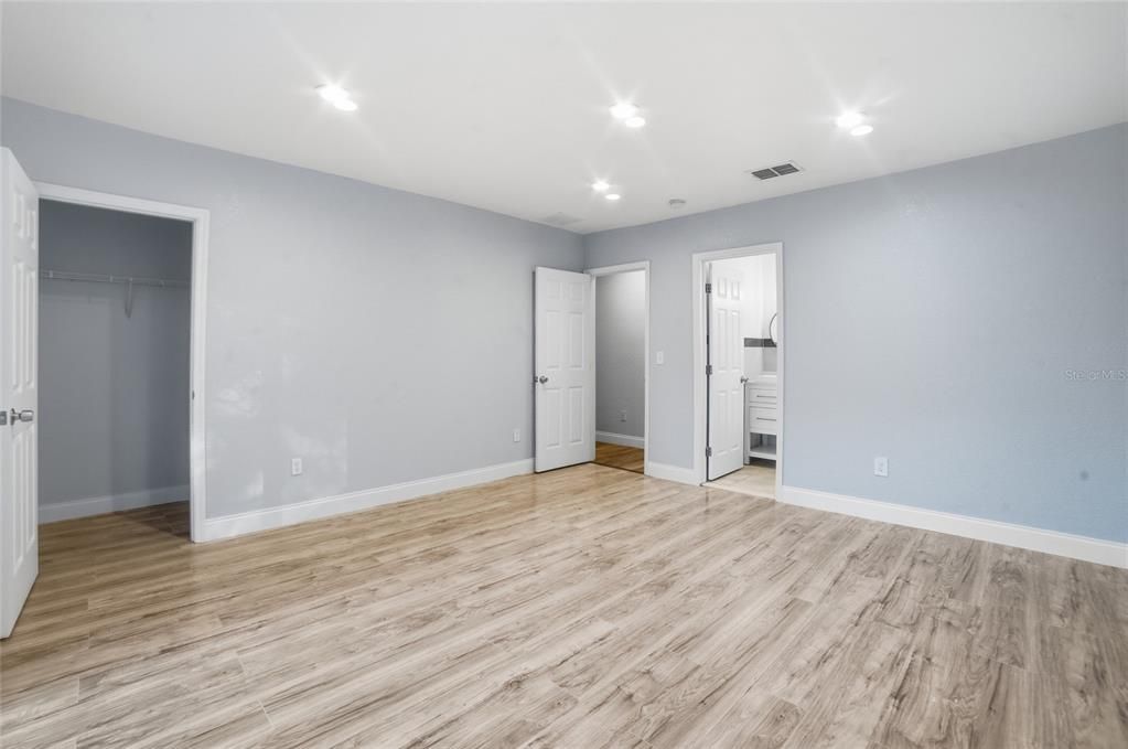 待售: $349,000 (3 贝兹, 2 浴室, 1474 平方英尺)