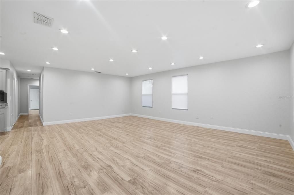 待售: $349,000 (3 贝兹, 2 浴室, 1474 平方英尺)