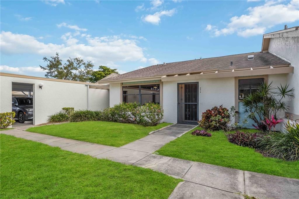 На продажу: $250,000 (2 спален, 2 ванн, 1498 Квадратных фут)