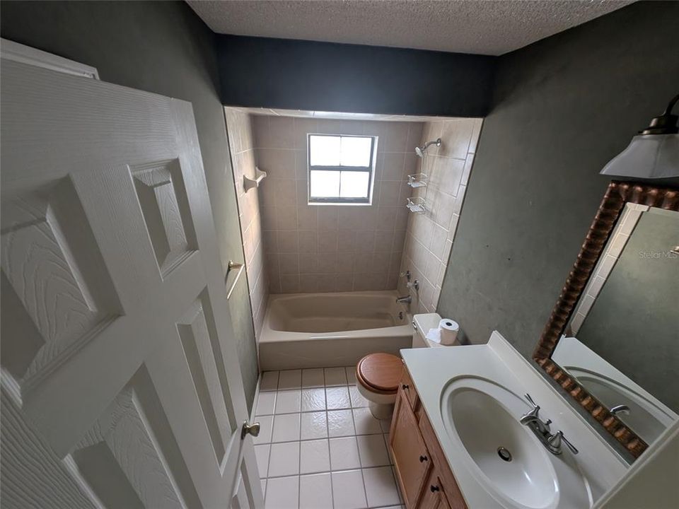 En Venta: $269,900 (3 camas, 2 baños, 1722 Pies cuadrados)