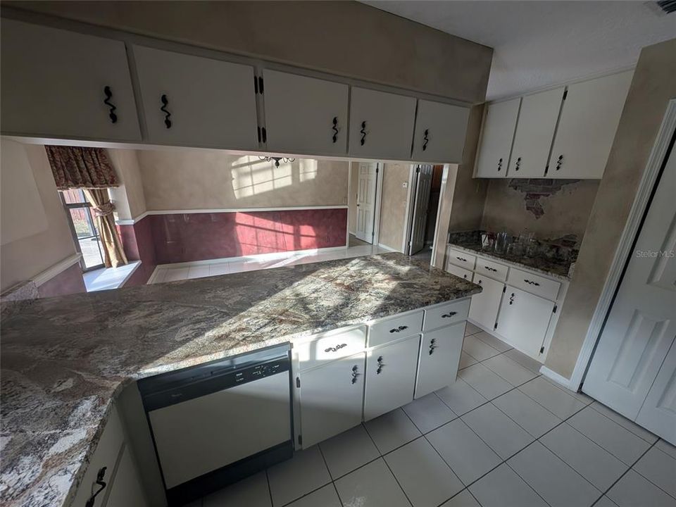 En Venta: $269,900 (3 camas, 2 baños, 1722 Pies cuadrados)