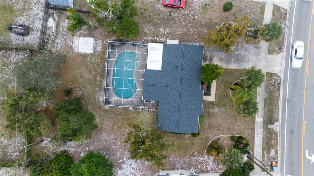 For Sale: $198,900 (2 beds, 1 baths, 1056 Square Feet)