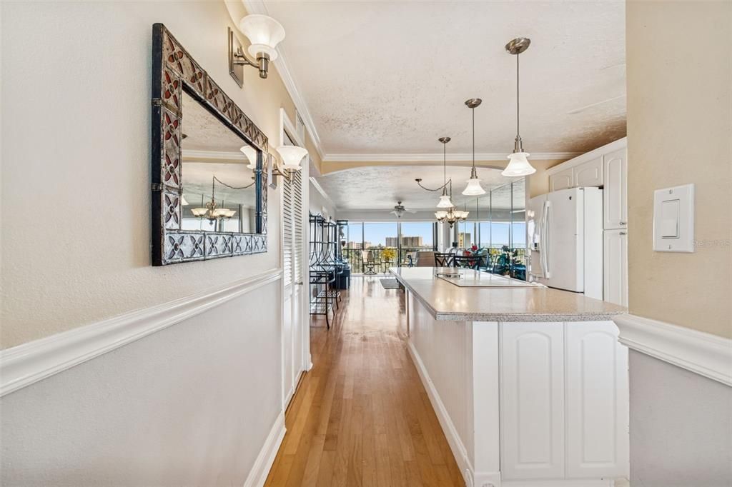 En Venta: $279,000 (2 camas, 2 baños, 1070 Pies cuadrados)