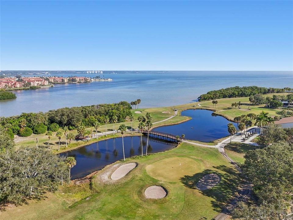 En Venta: $279,000 (2 camas, 2 baños, 1070 Pies cuadrados)