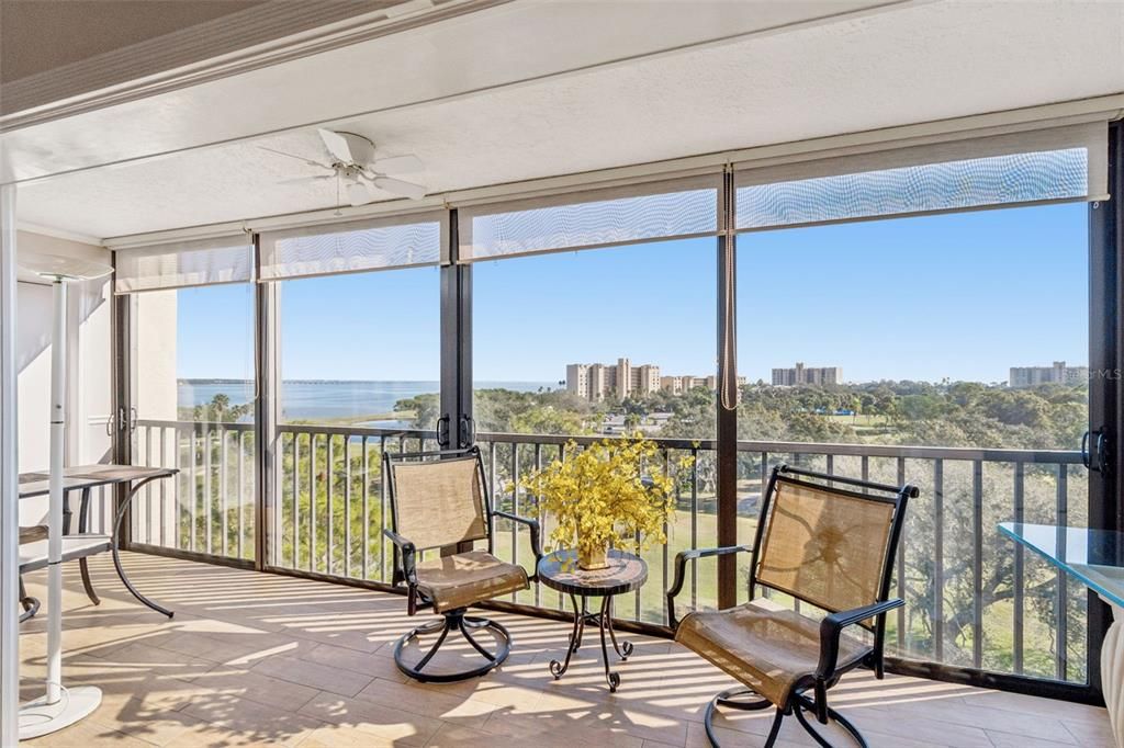 En Venta: $279,000 (2 camas, 2 baños, 1070 Pies cuadrados)