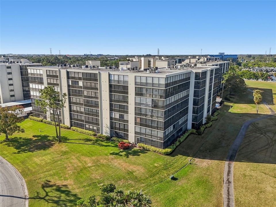 En Venta: $279,000 (2 camas, 2 baños, 1070 Pies cuadrados)