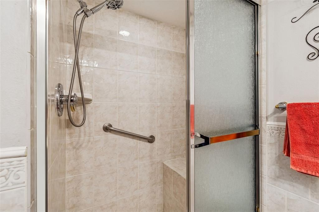 En Venta: $279,000 (2 camas, 2 baños, 1070 Pies cuadrados)