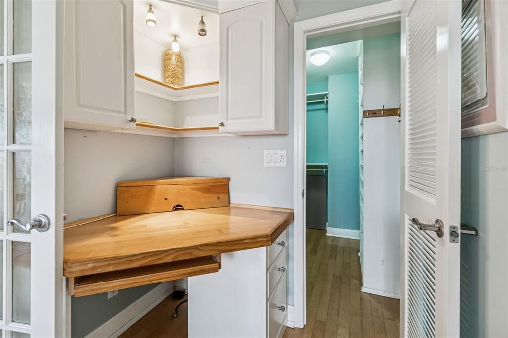 En Venta: $279,000 (2 camas, 2 baños, 1070 Pies cuadrados)