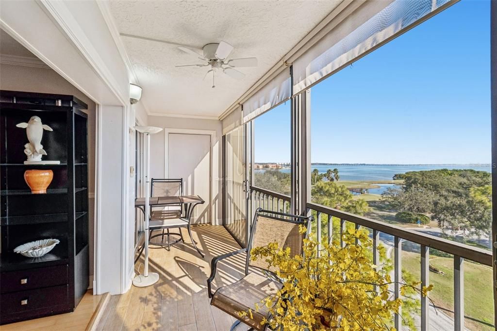 En Venta: $279,000 (2 camas, 2 baños, 1070 Pies cuadrados)