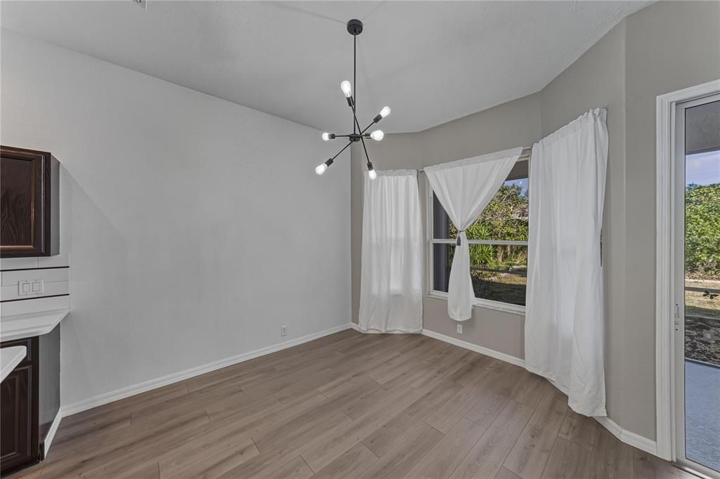 For Sale: $540,000 (4 beds, 2 baths, 2022 Square Feet)