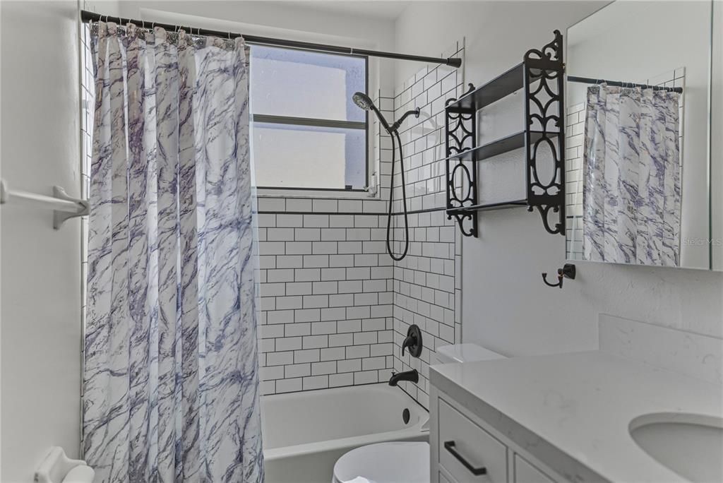 For Sale: $540,000 (4 beds, 2 baths, 2022 Square Feet)