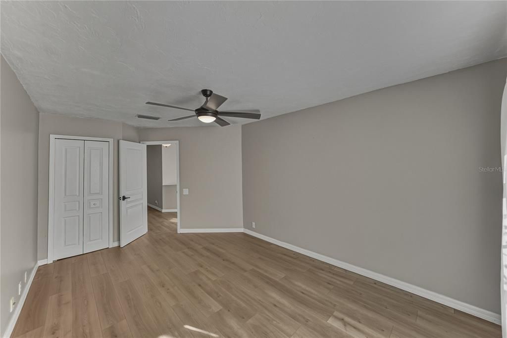 For Sale: $540,000 (4 beds, 2 baths, 2022 Square Feet)