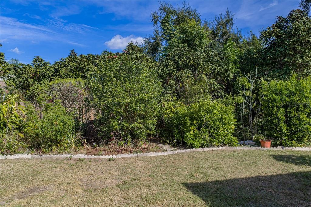 For Sale: $540,000 (4 beds, 2 baths, 2022 Square Feet)