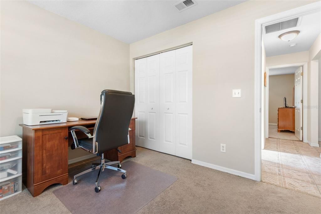 待售: $278,000 (3 贝兹, 2 浴室, 1380 平方英尺)