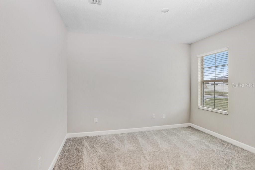 待售: $274,500 (2 贝兹, 2 浴室, 1614 平方英尺)